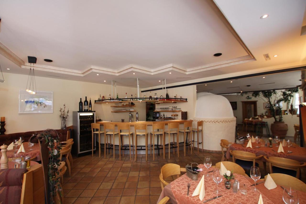 Hotel Al Torrente See Buitenkant foto